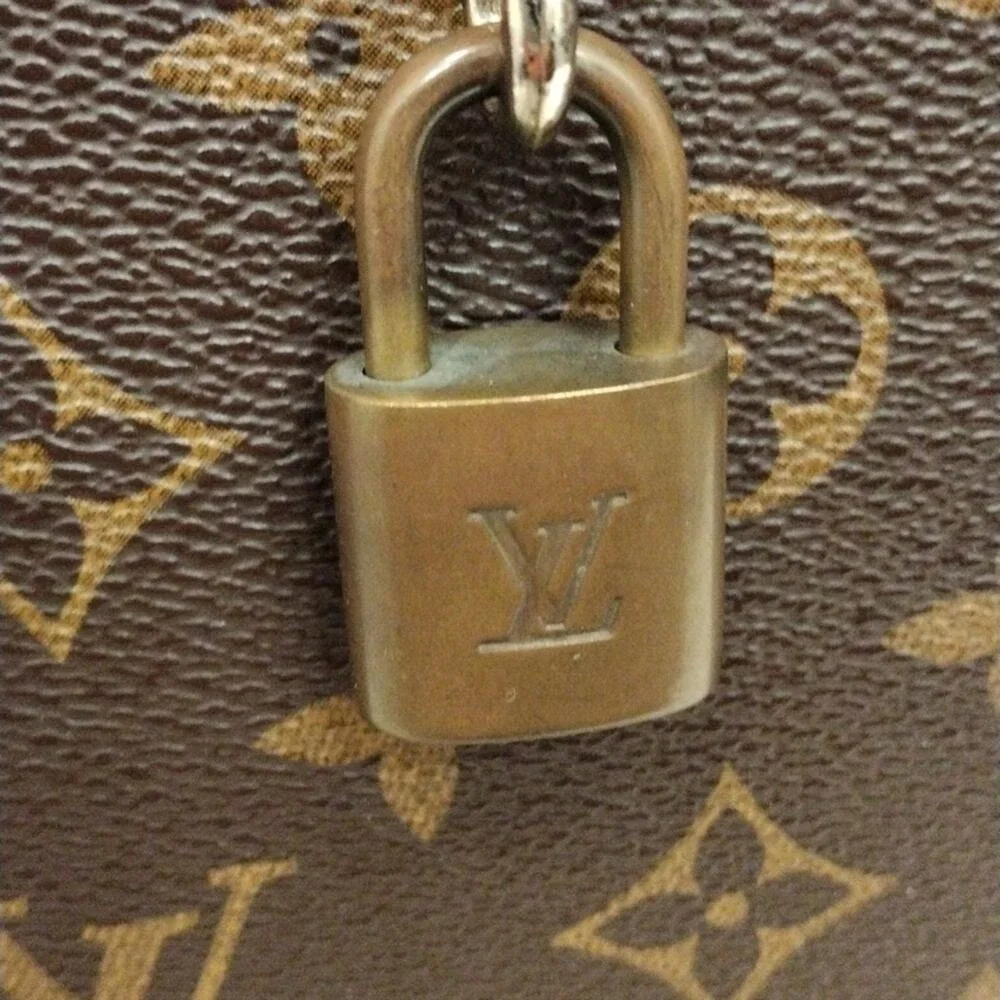 AUTHENTIC Louis Vuitton LOCK & KEY #306 Vintage BRASS added to Purse Chain Charm